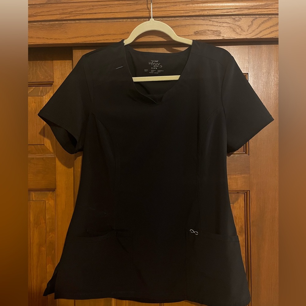 Cherokee Infinity Mock Wrap Women’s Scrub Top Size Medium